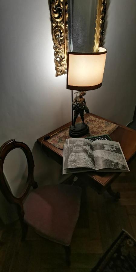 Charming Apartment In A 19Th Century Villa Triëst Buitenkant foto