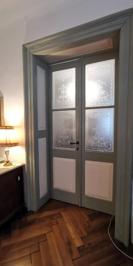 Charming Apartment In A 19Th Century Villa Triëst Buitenkant foto